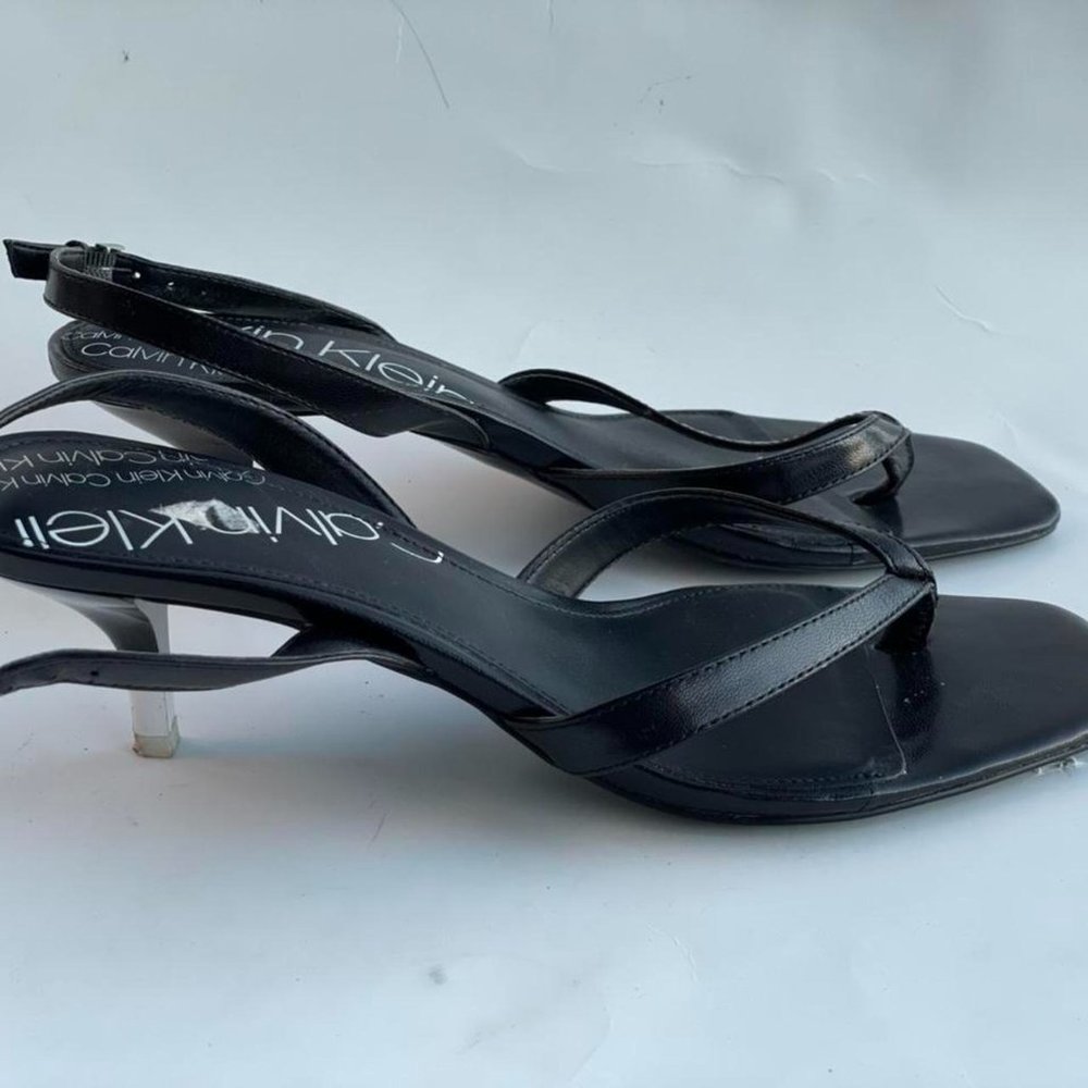 Beautiful Stunning Calvin Klein Leather Designers (ds) Kittenheels (S9)